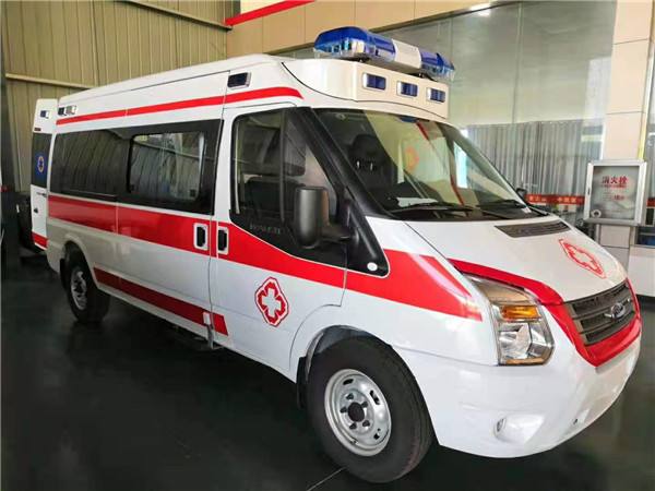 高密市福特V362救护车